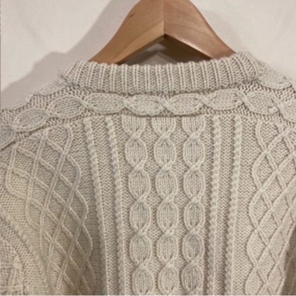 Tory Burch Fringe Pom Pom Crewneck Sweater Size XS Cream - Picture 6 of 14